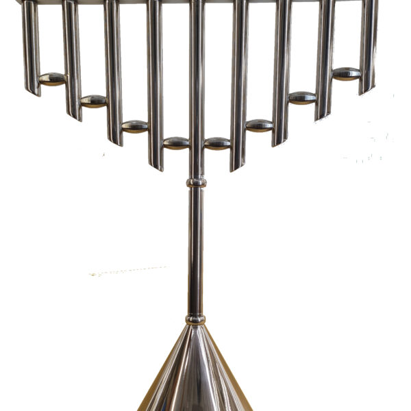 חנוכייה גדולה 60 ס"מ עמודים כסף